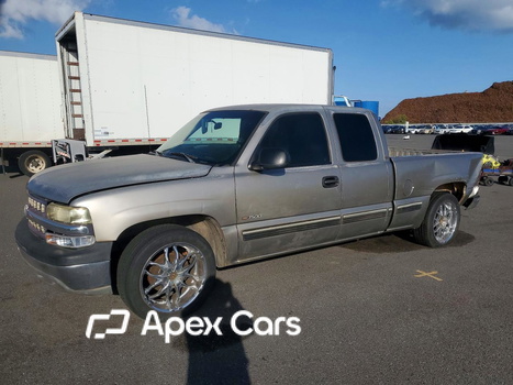 Chevrolet Silverado 2001 - Image 1 of 12