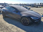 Tesla Model S 2021