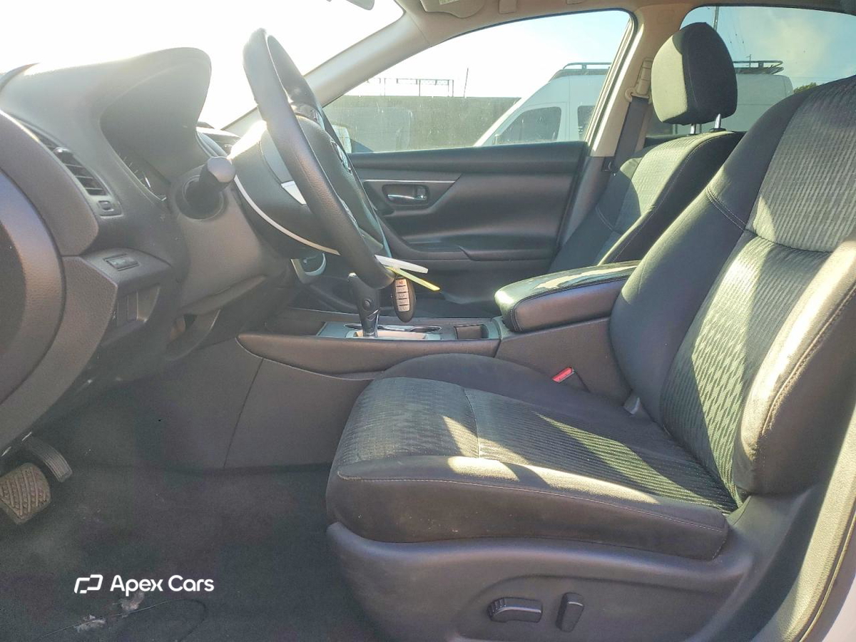 Nissan Altima 2016