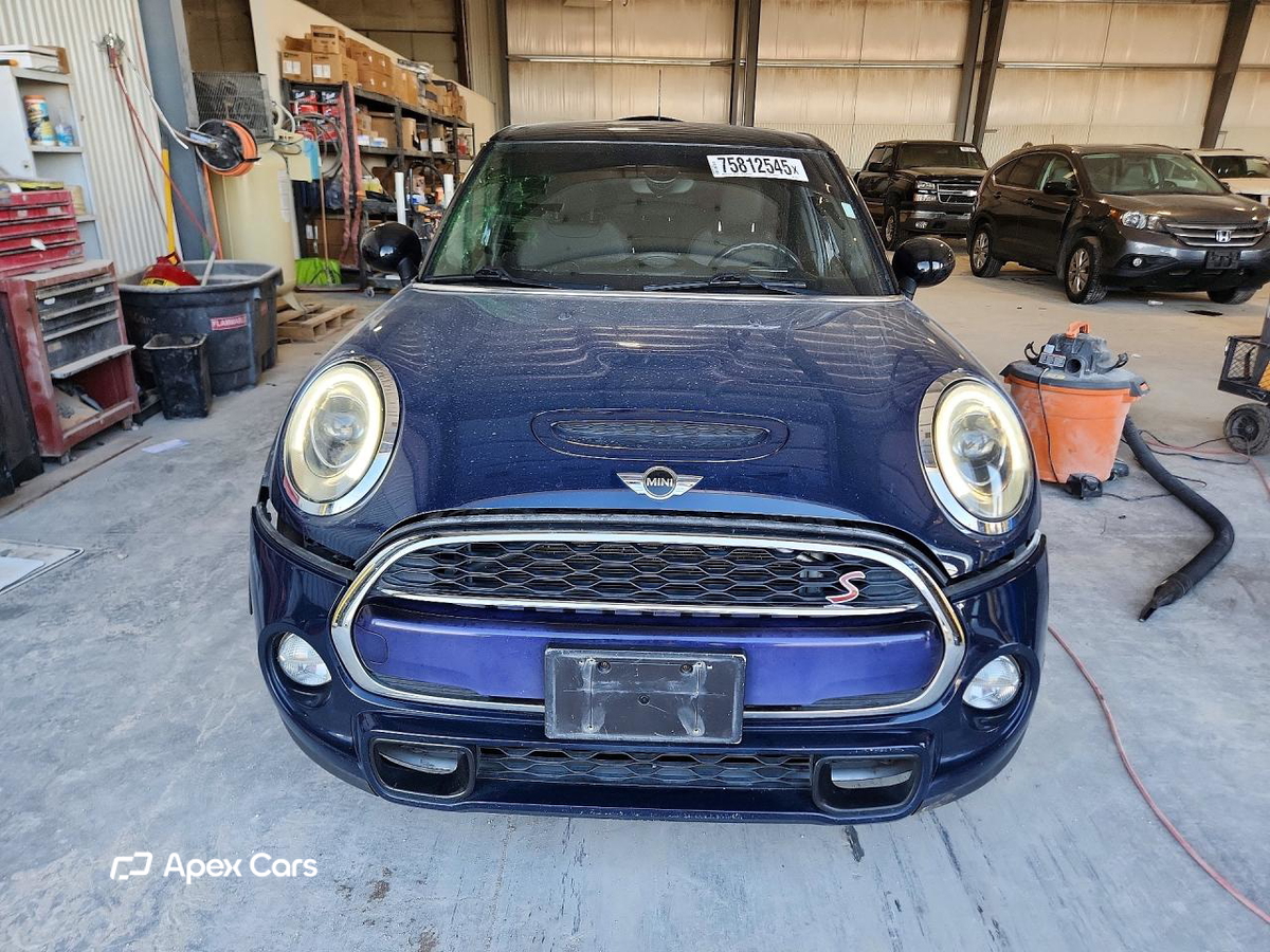 MINI Cooper 2015