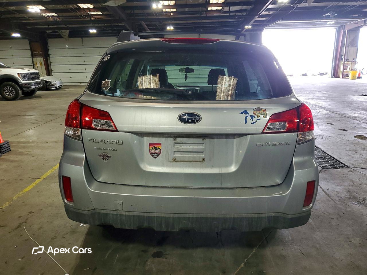 Subaru Outback 2013
