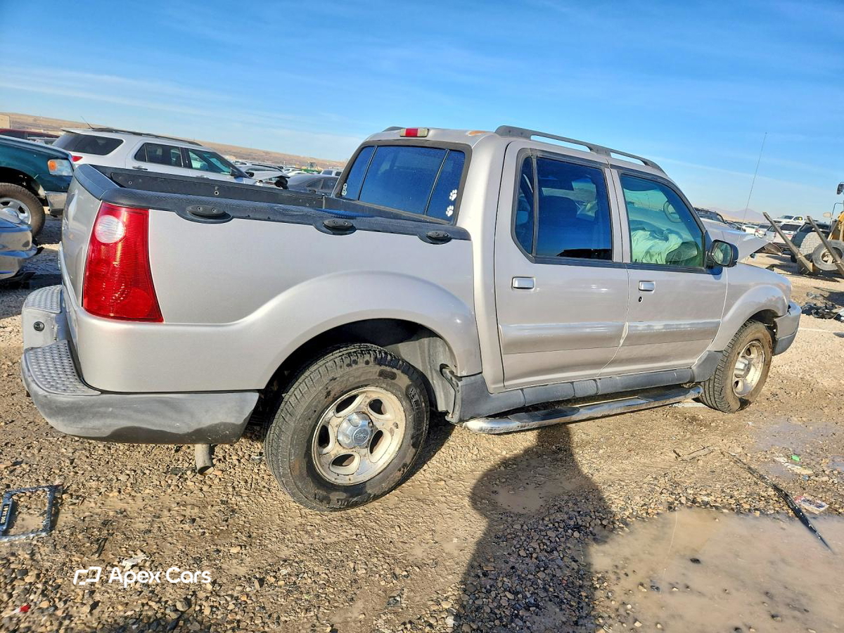 Ford Explorer 2004