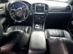 Chrysler 300 2019