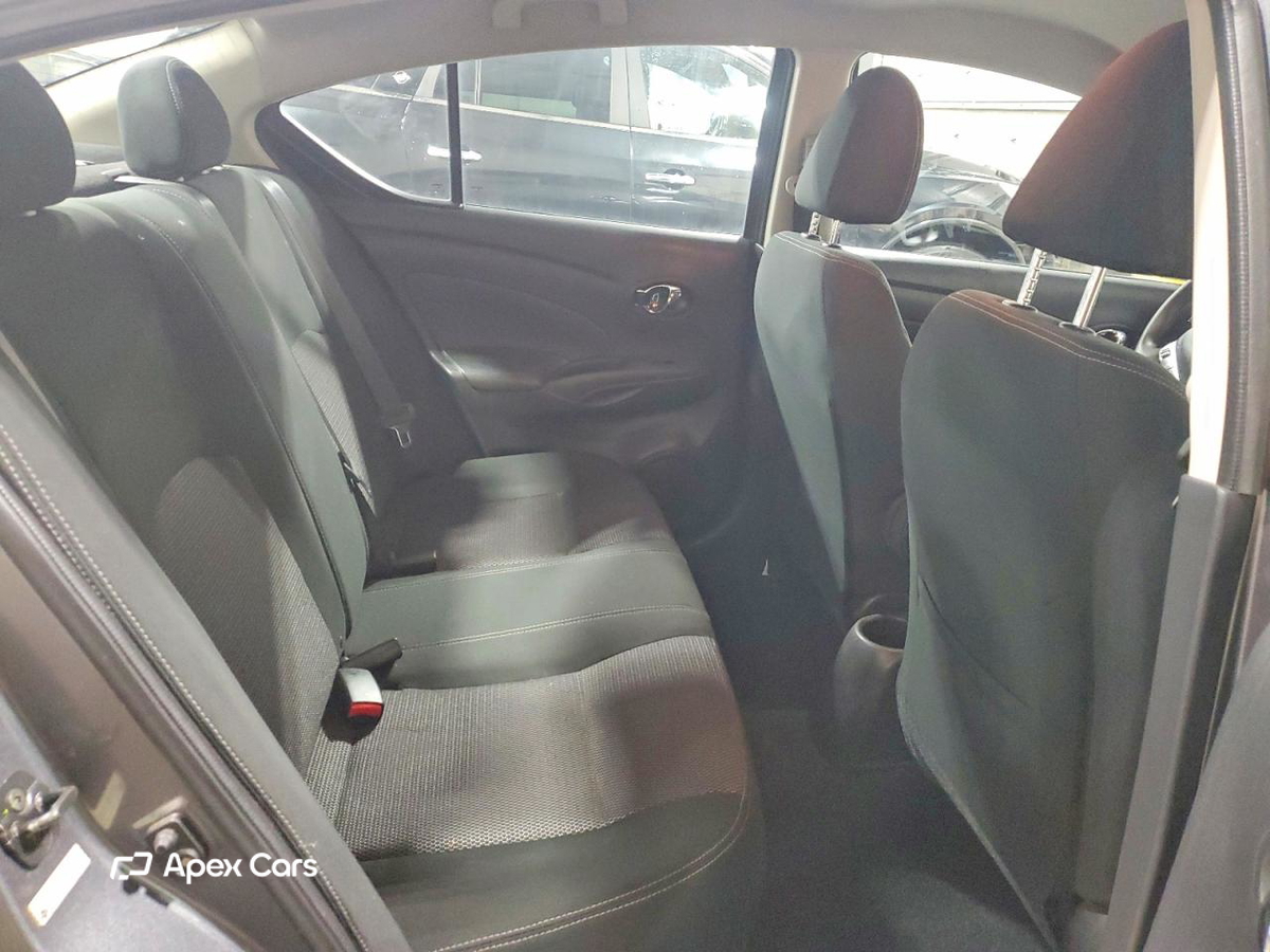 Nissan Versa 2017
