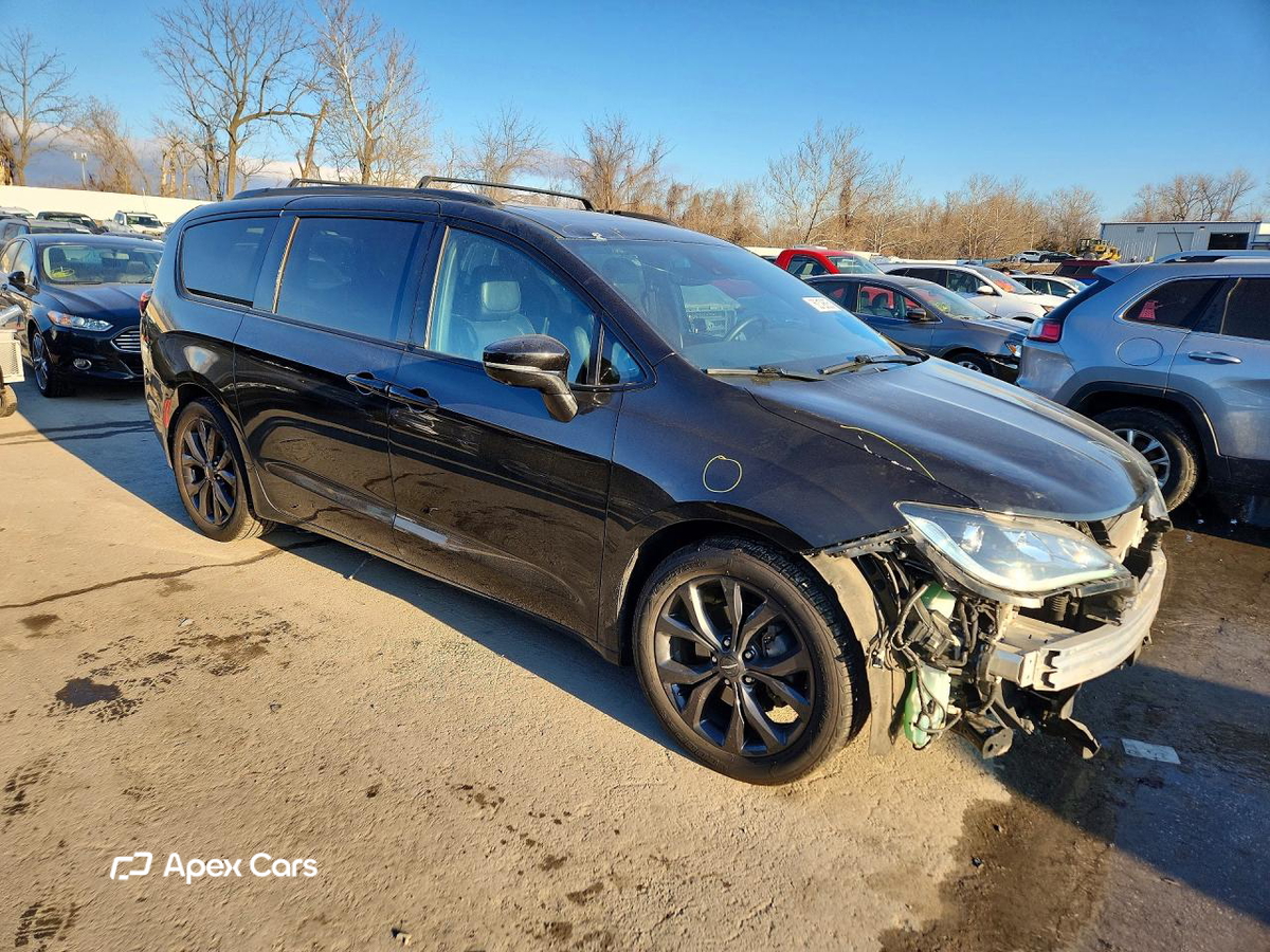 Chrysler Pacifica 2020
