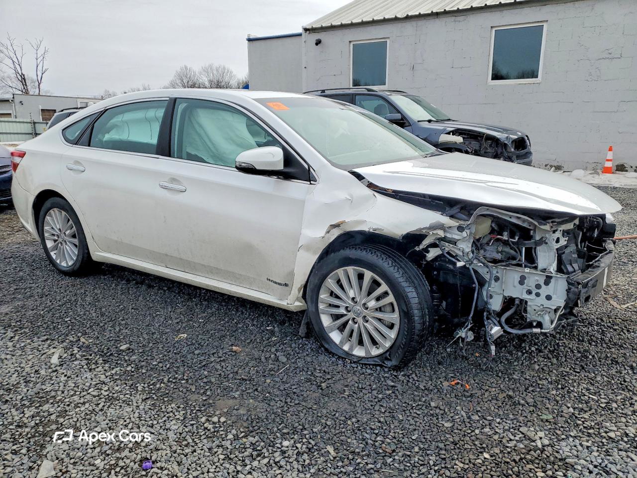 Toyota Avalon 2015