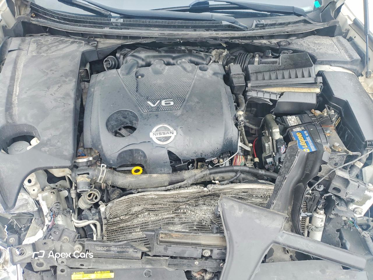Nissan Maxima 2014