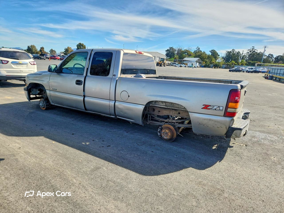 Chevrolet Silverado 2001