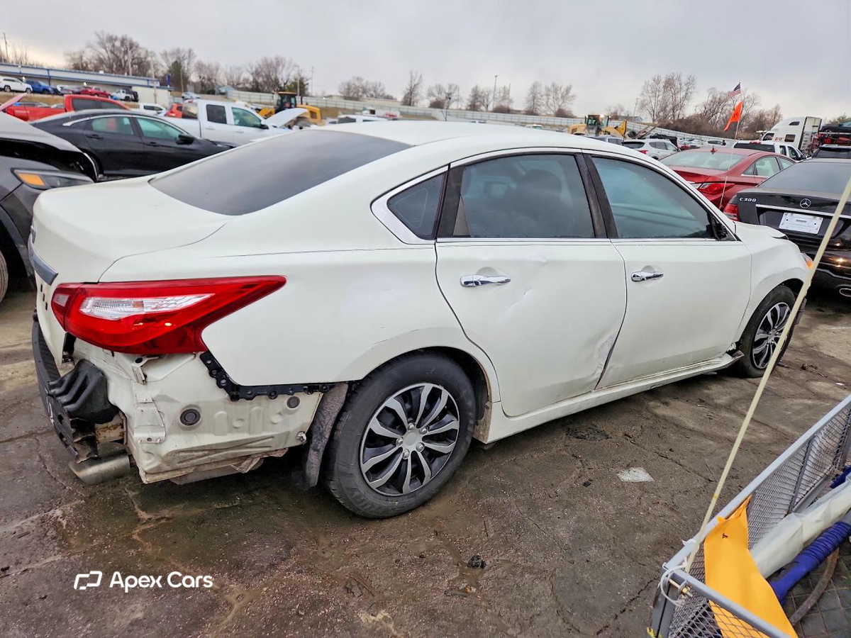 Nissan Altima 2016