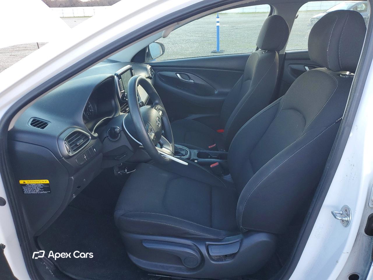 Hyundai Elantra 2018
