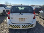 Nissan Versa 2016
