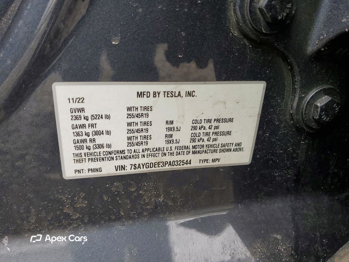Tesla Model Y 2023