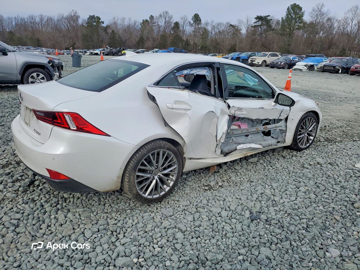 Lexus IS 2016