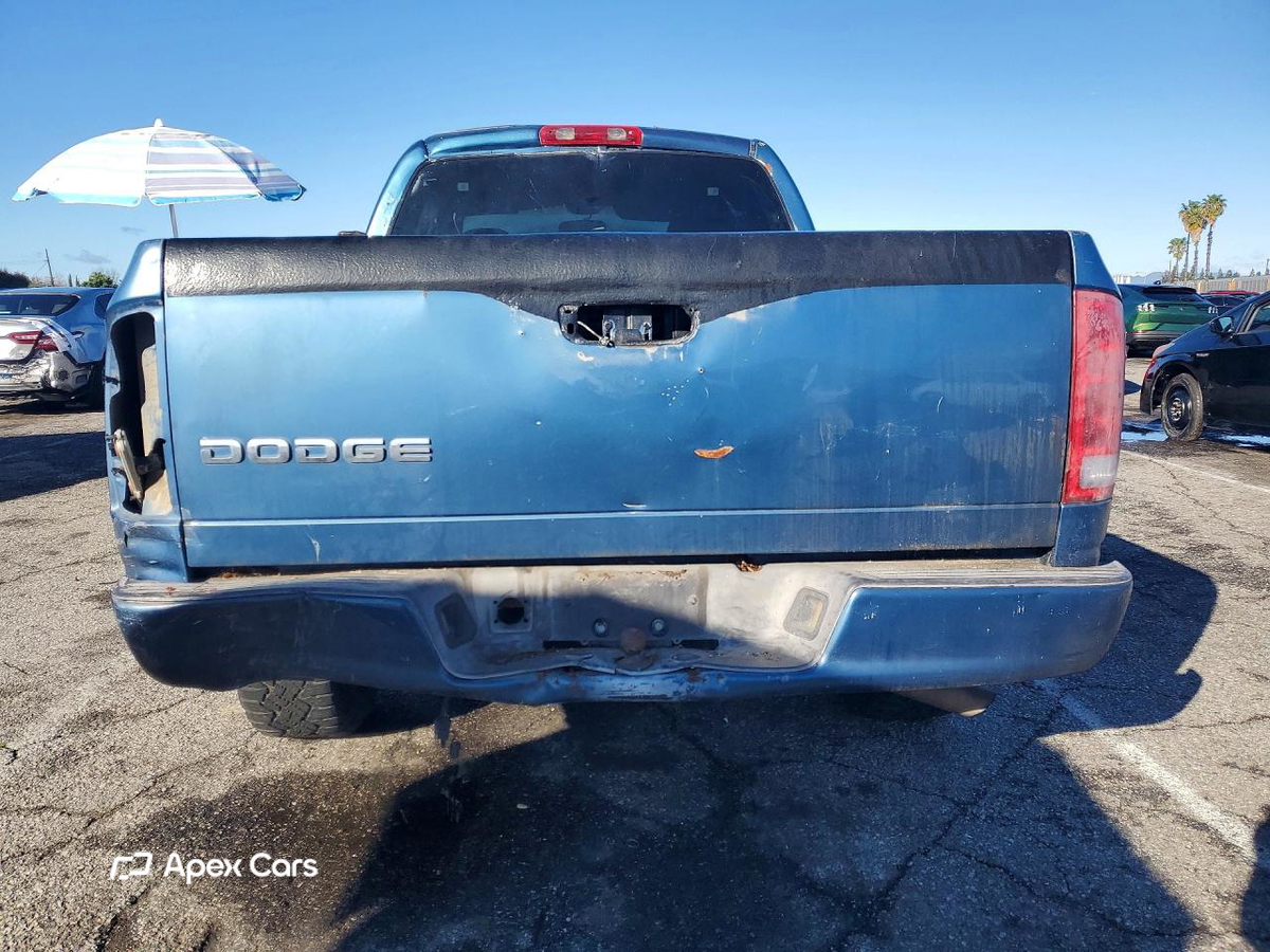Dodge RAM 2002