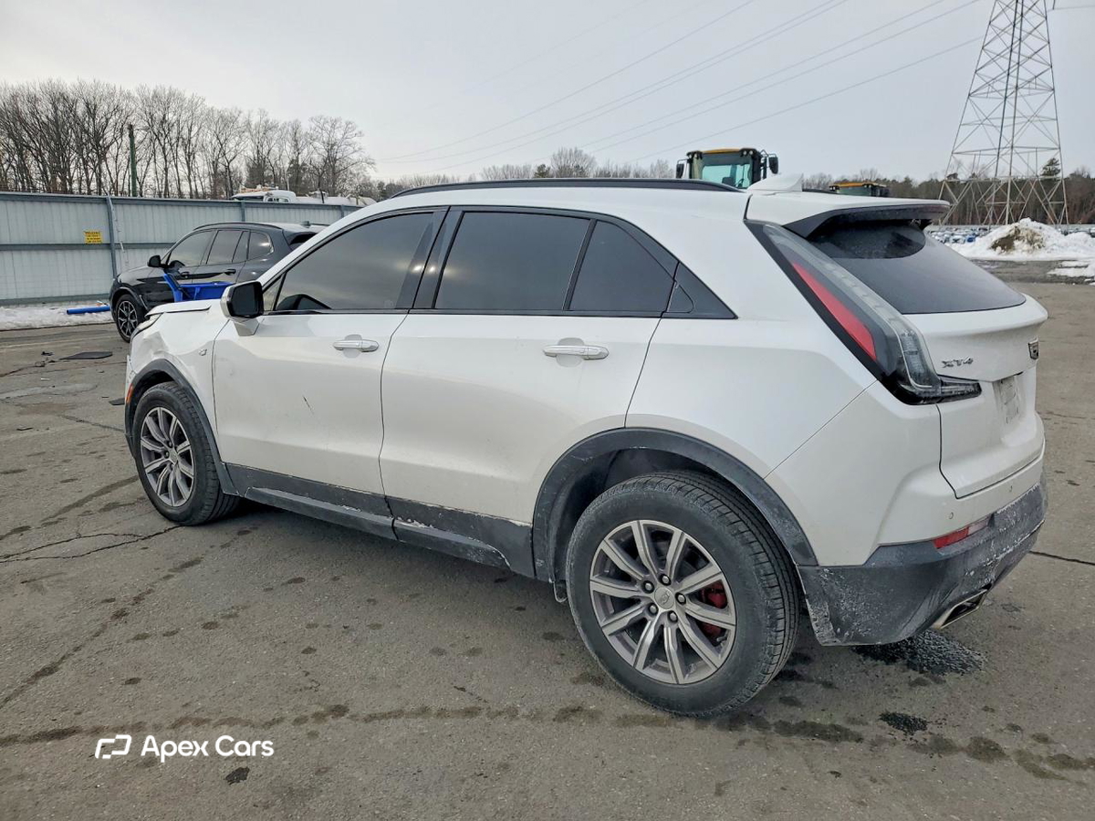 Cadillac XT4 2021