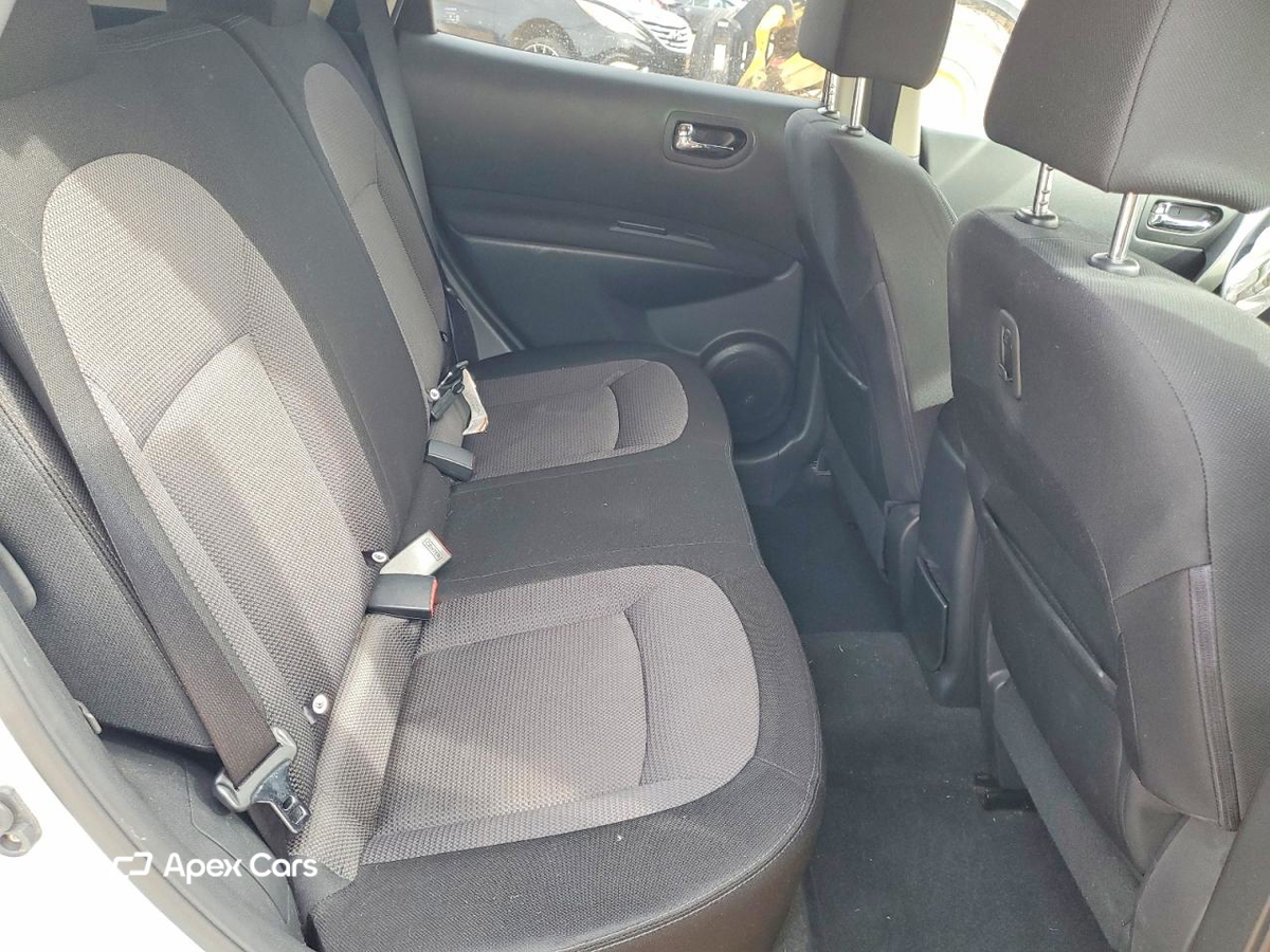 Nissan Rogue 2012