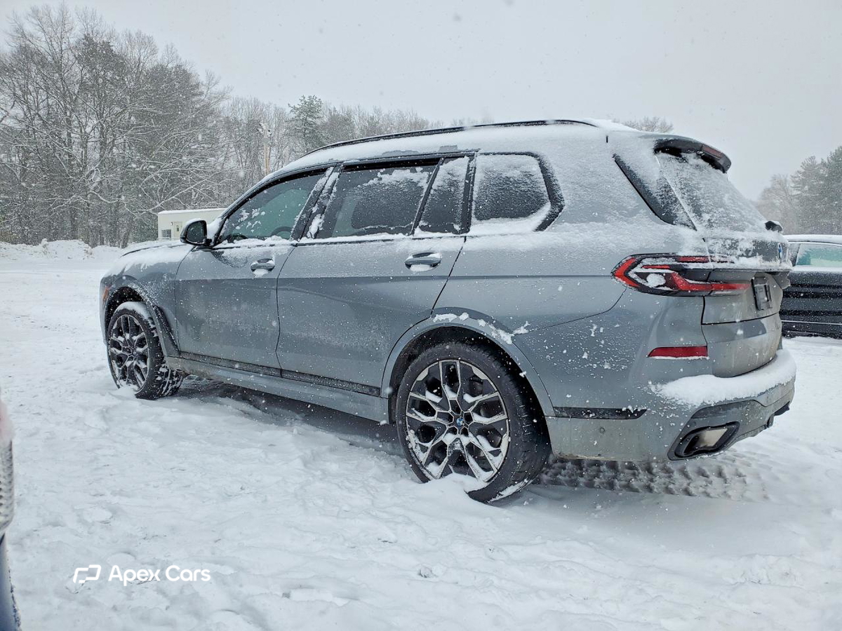 BMW X7 2024