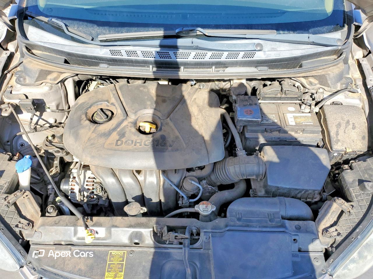 Hyundai Elantra 2013