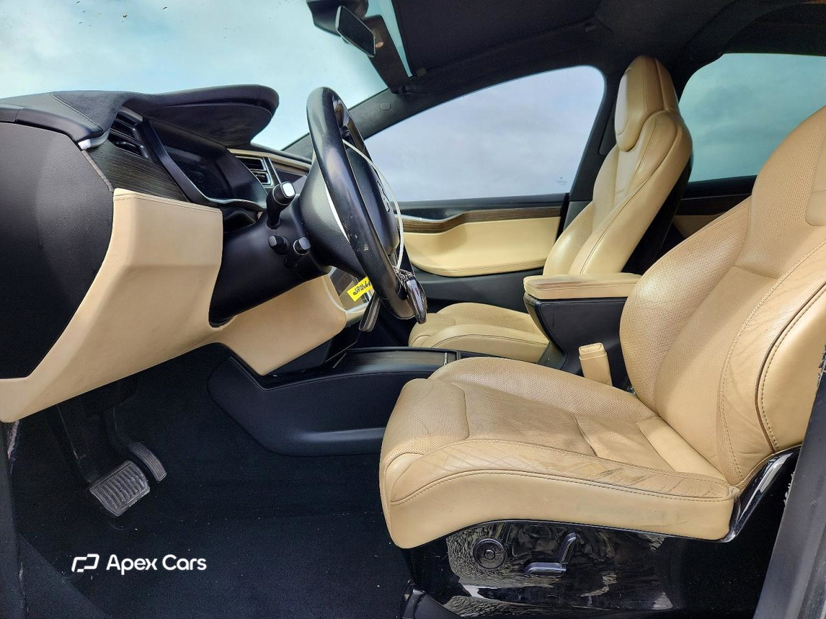 Tesla Model X 2016