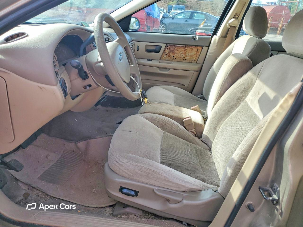 Ford Taurus 2005