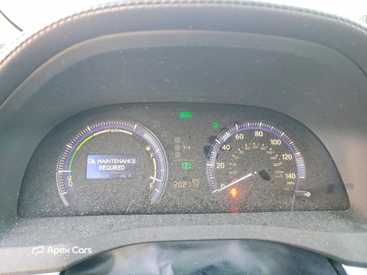 Lexus HS 2010