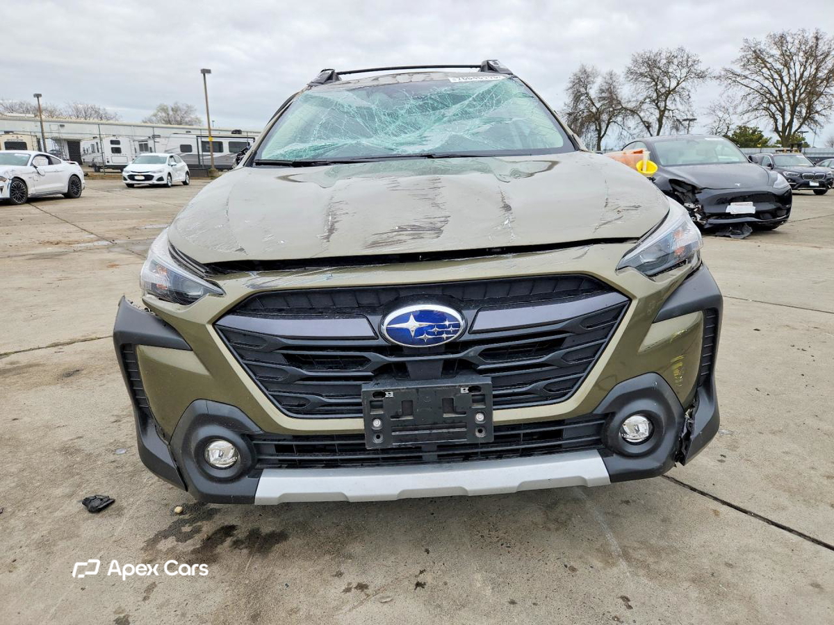 Subaru Outback 2025