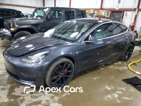 Tesla Model 3 2018 - Image 1 of 12