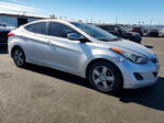Hyundai Elantra 2011