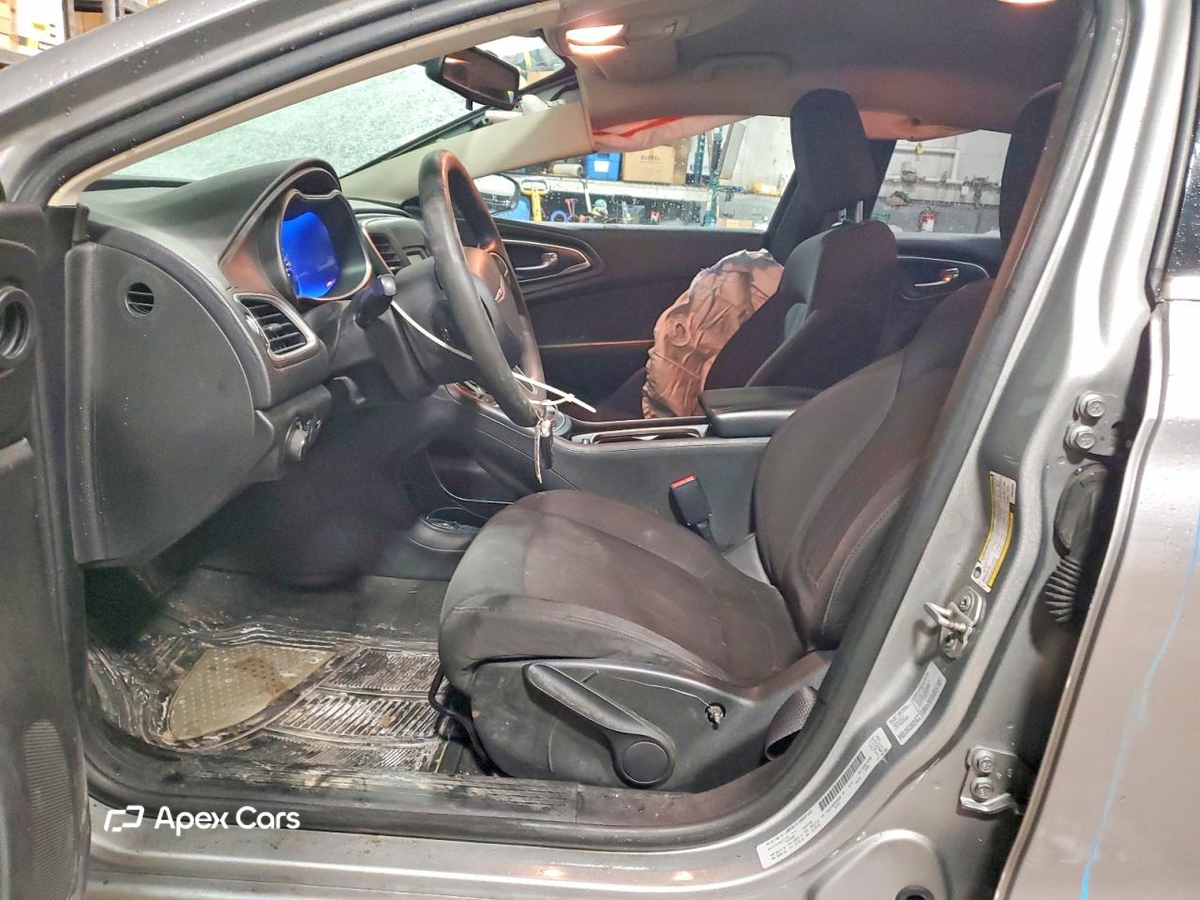 Chrysler 200 2015