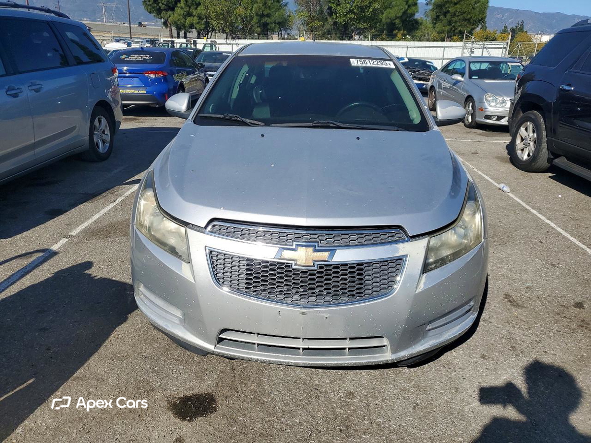 Chevrolet Cruze 2012