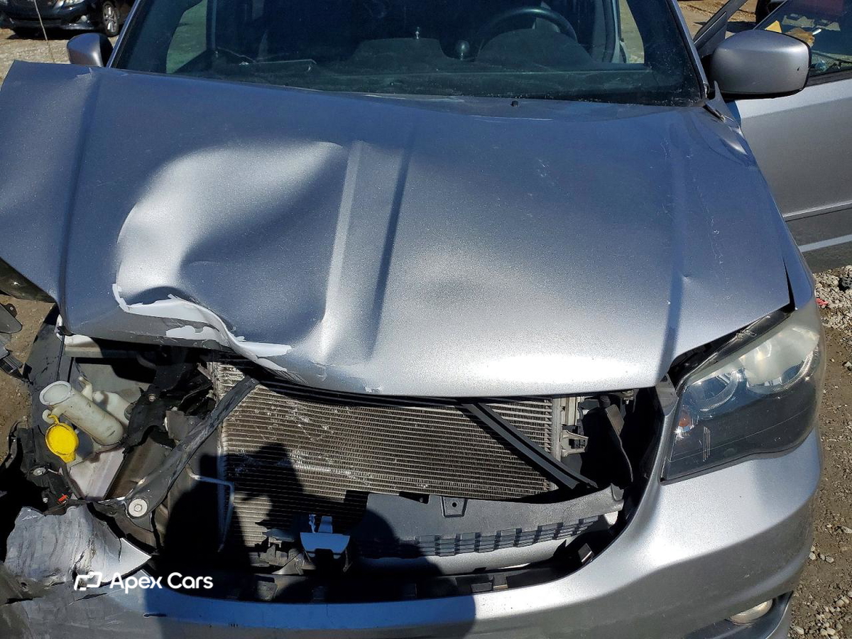 Dodge Caravan 2016