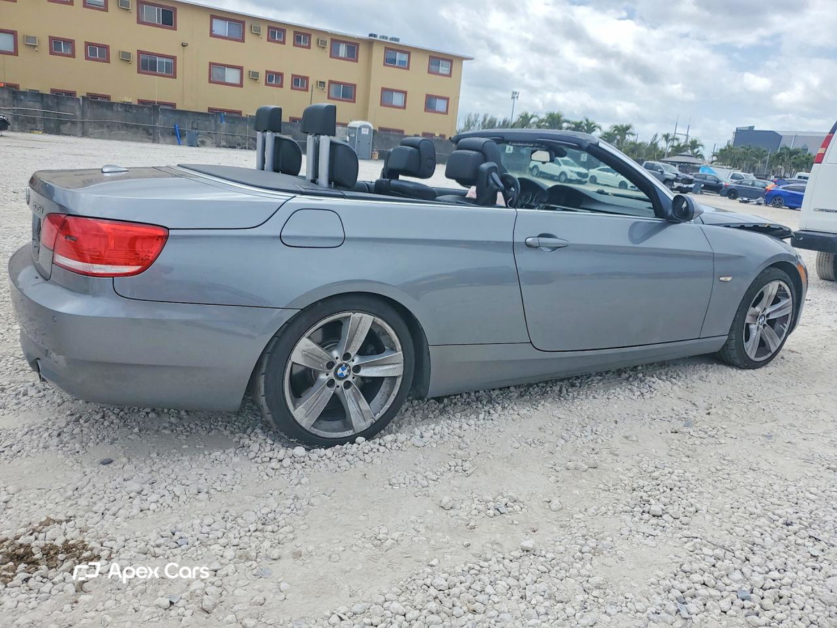BMW Series 3 2009