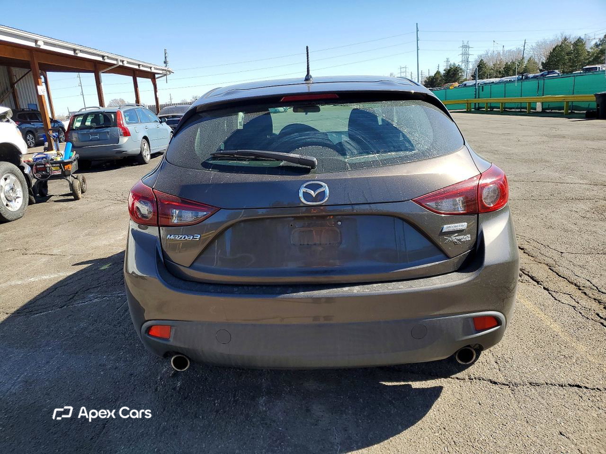 Mazda 3 2015