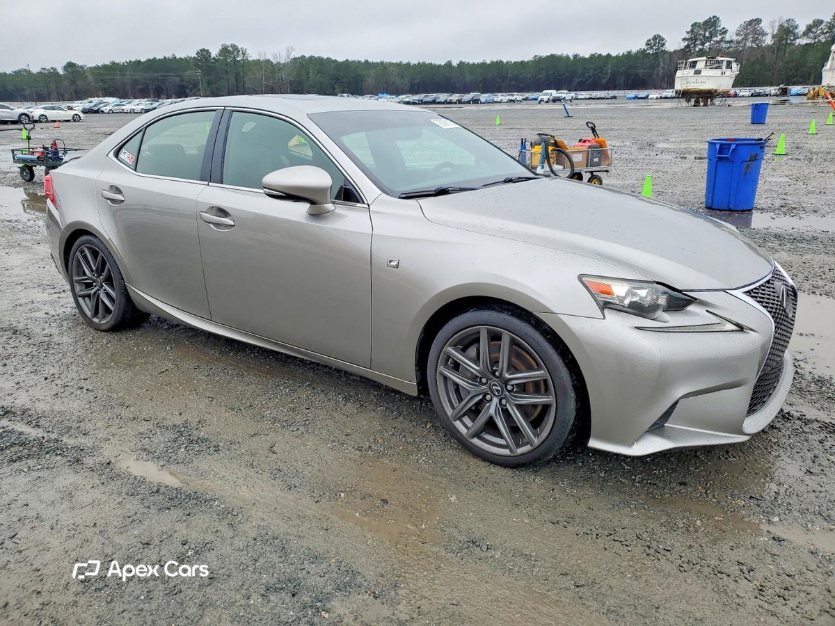 Lexus IS 2015
