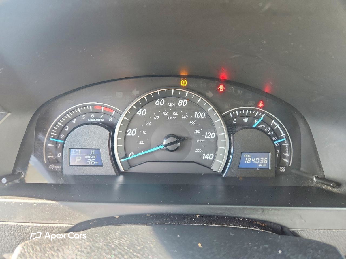 Toyota Camry 2012