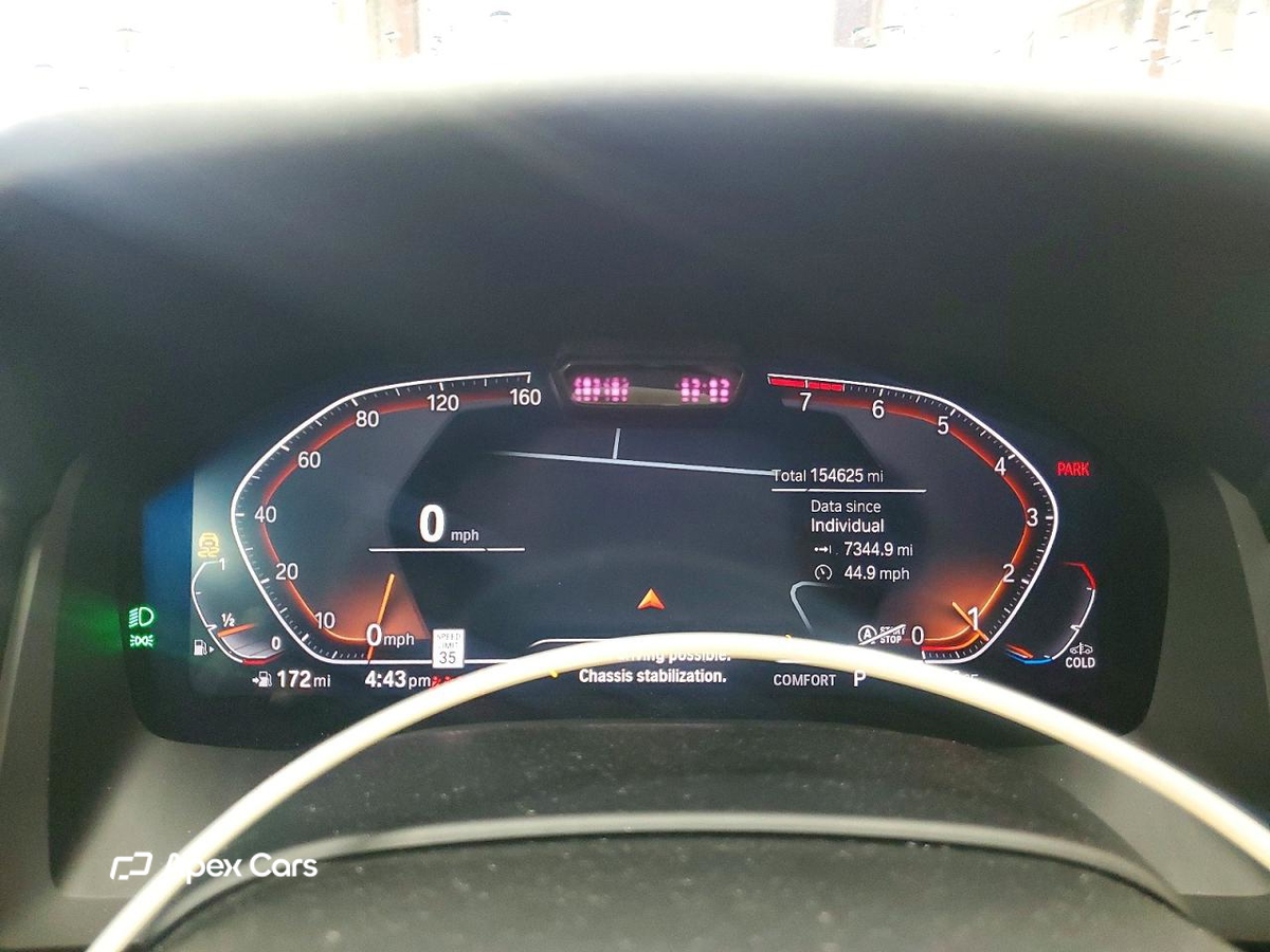 BMW Series 8 2022