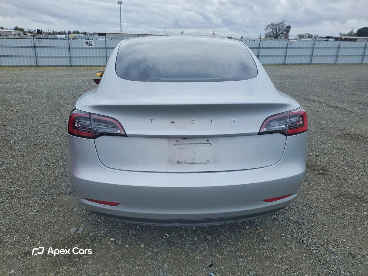 Tesla Model 3 2018