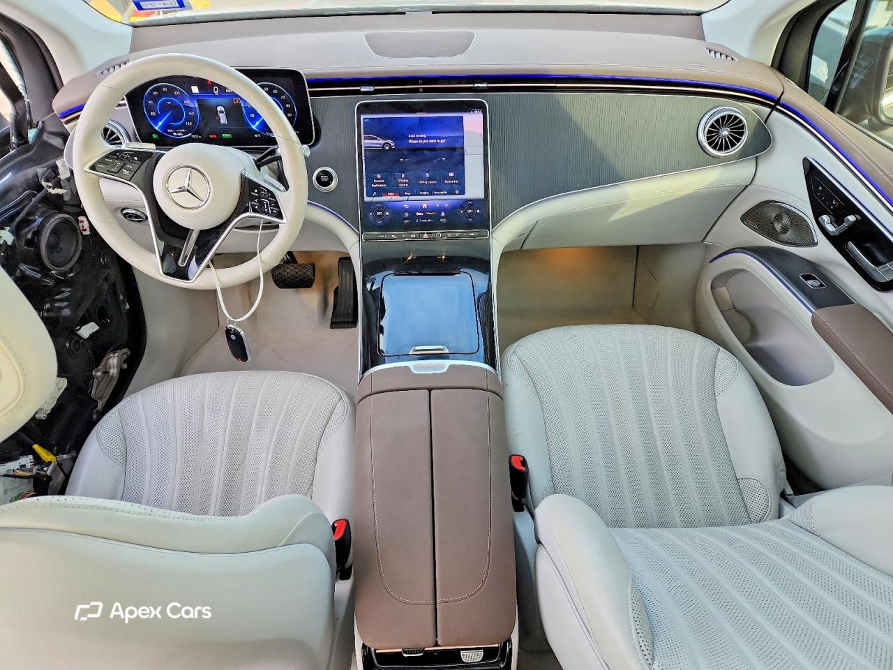 Mercedes-Benz  2023