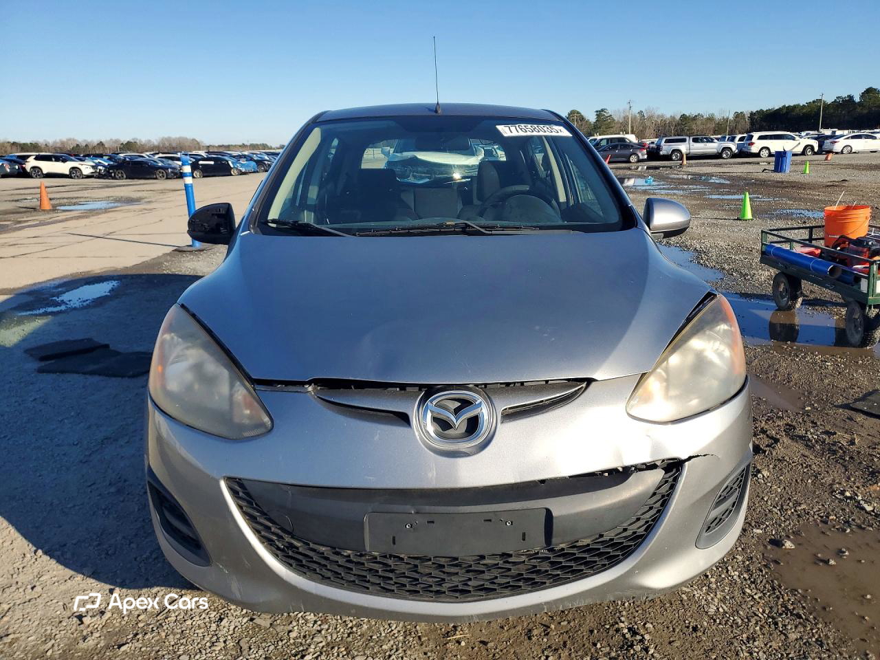 Mazda 2 2011