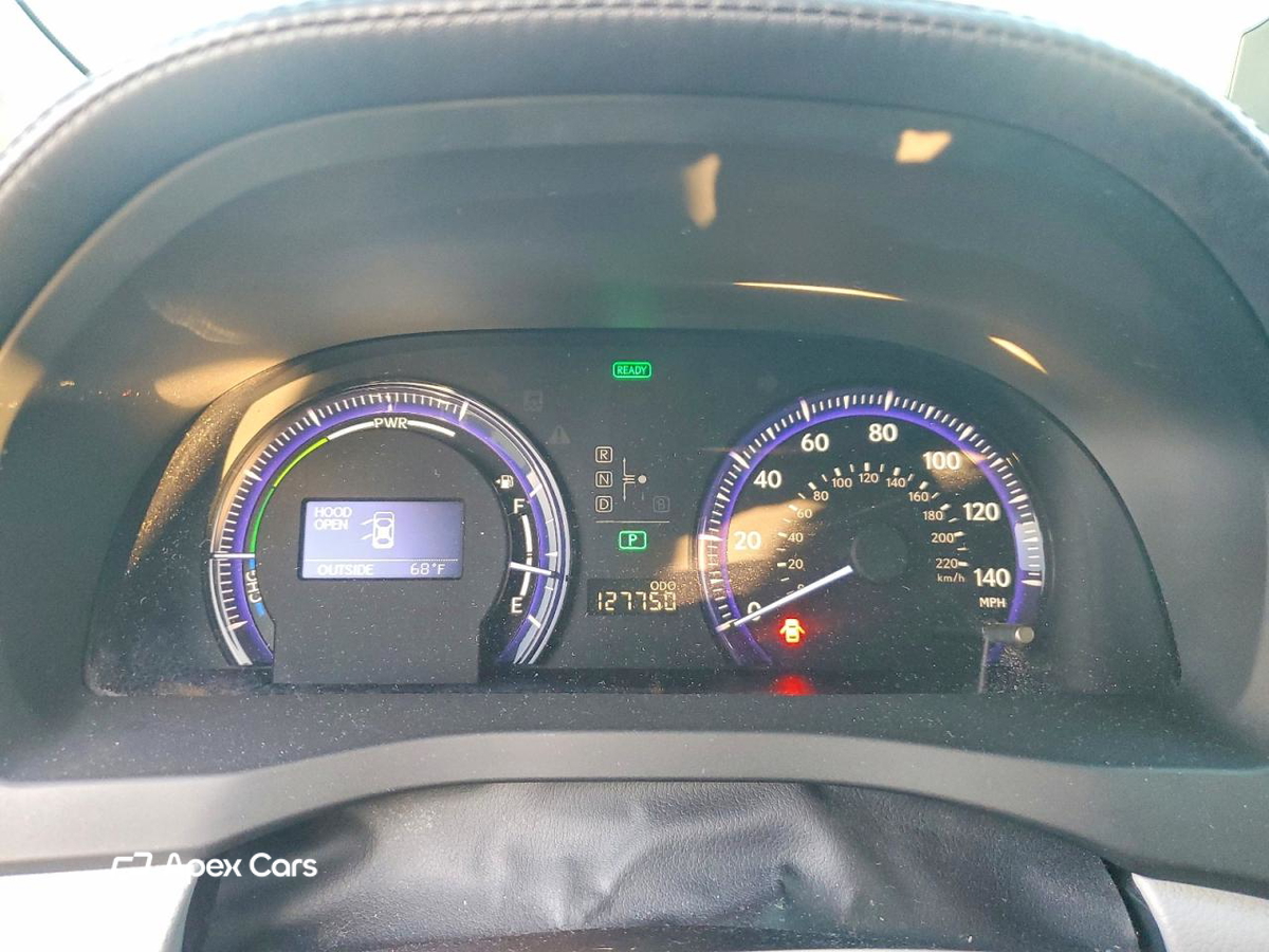 Lexus HS 2010