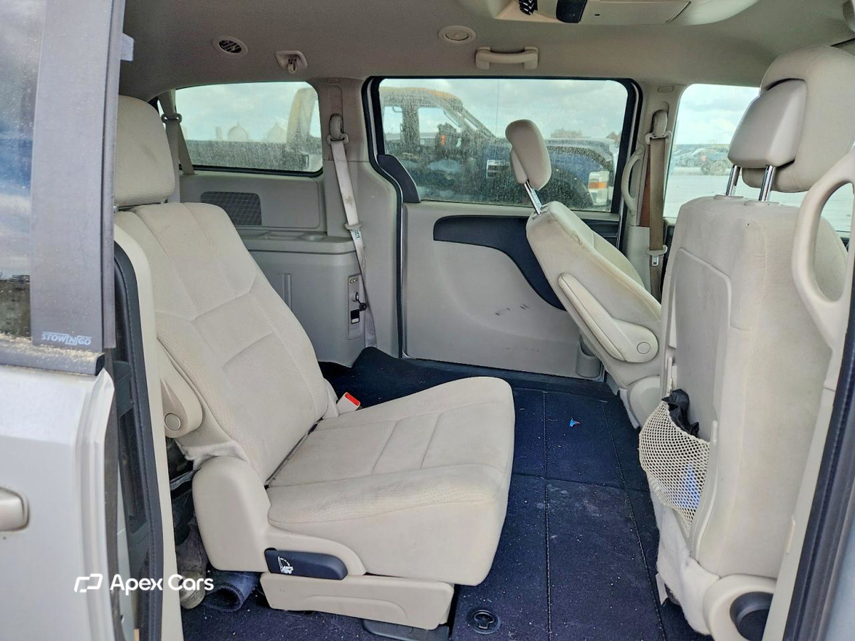 Dodge Caravan 2012