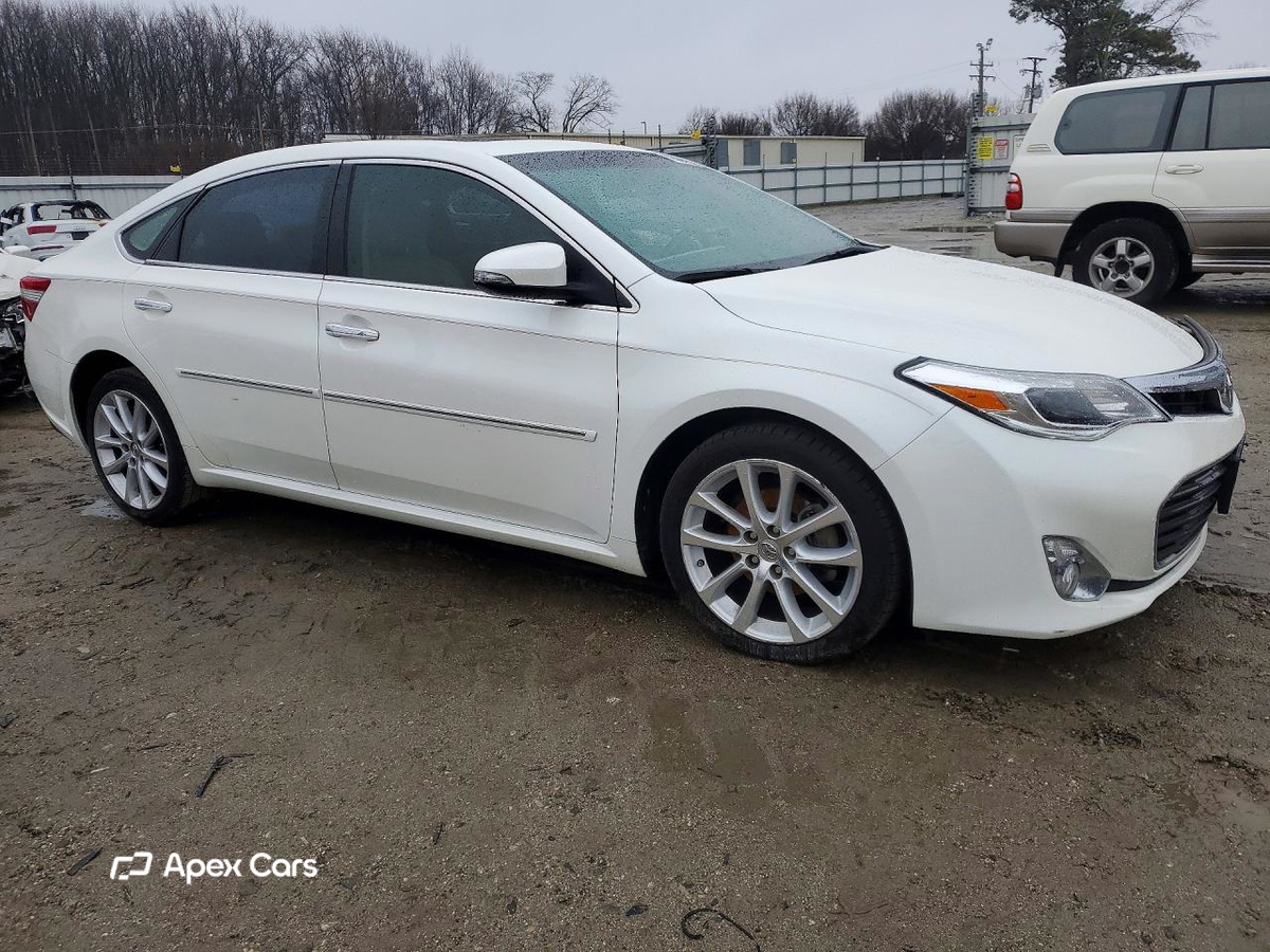 Toyota Avalon 2013