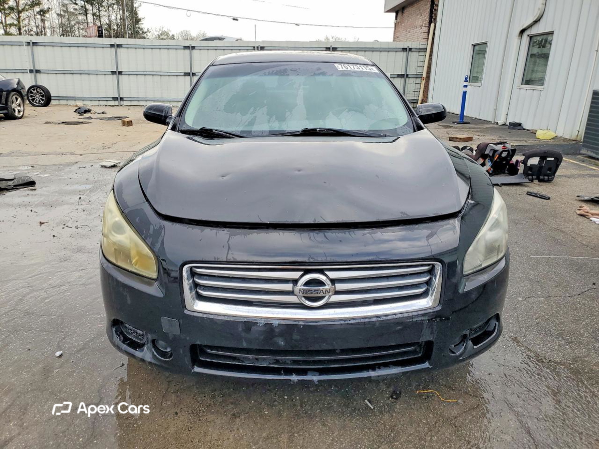 Nissan Maxima 2014