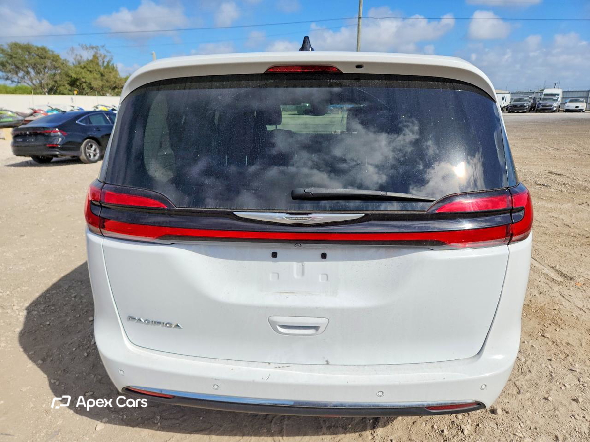 Chrysler Pacifica 2023