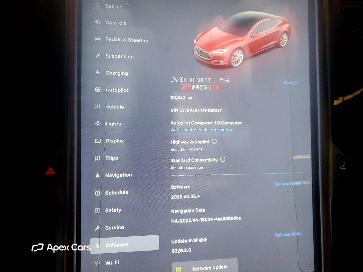 Tesla Model S 2015