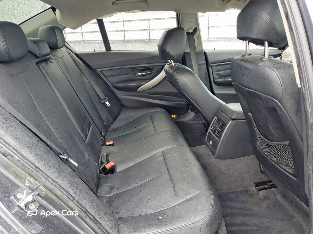 BMW Series 3 2012