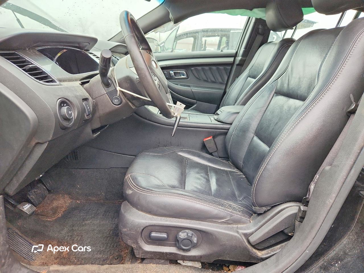 Ford Taurus 2015