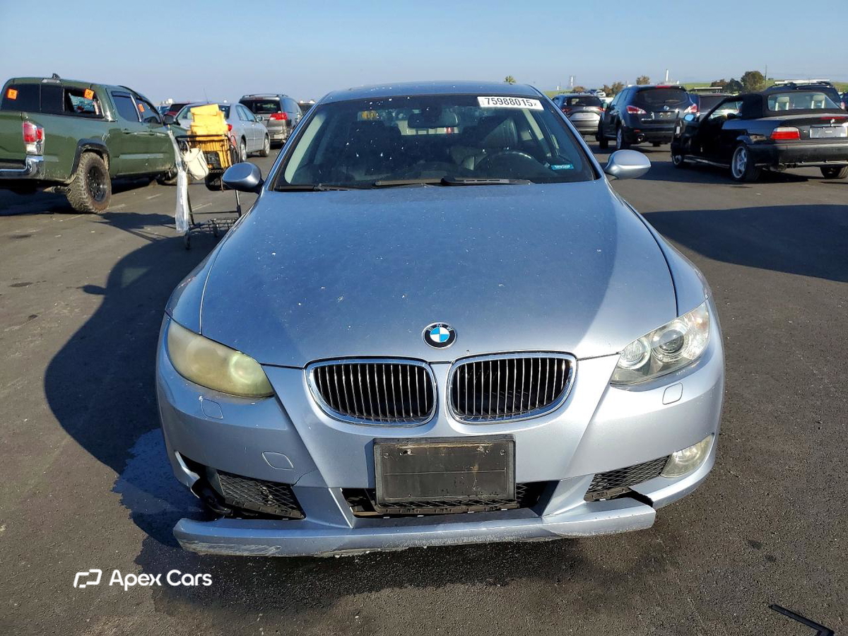 BMW Series 3 2009