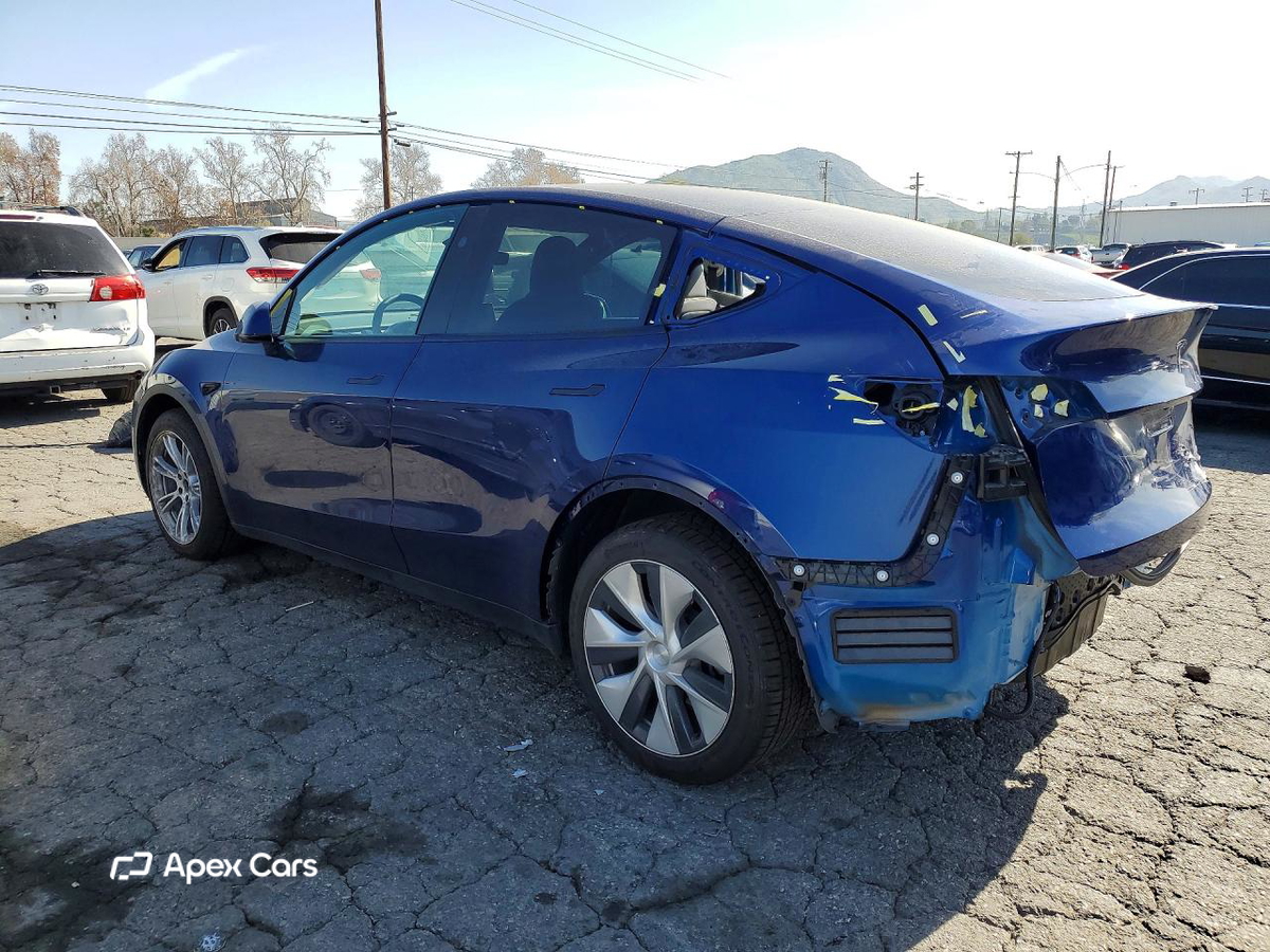 Tesla Model Y 2023