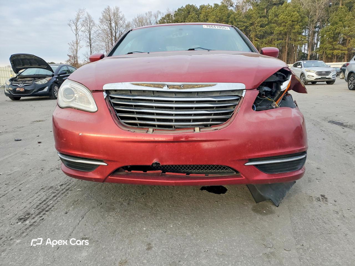Chrysler 200 2013
